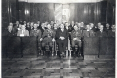 Posiedzenie Rady Miejskiej Królewskiej Huty z udziałem wojska